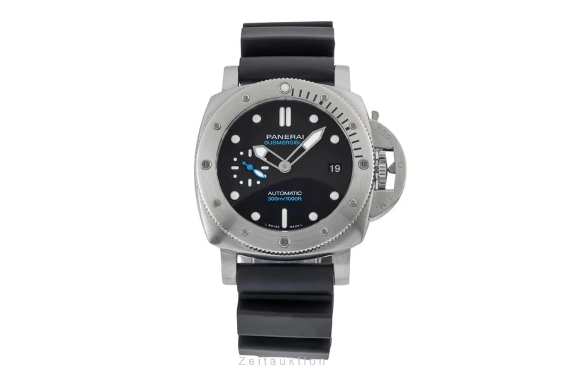 Panerai Submersible steel automatic men's watch PAM00973 LP: 9700EUR [2600358]