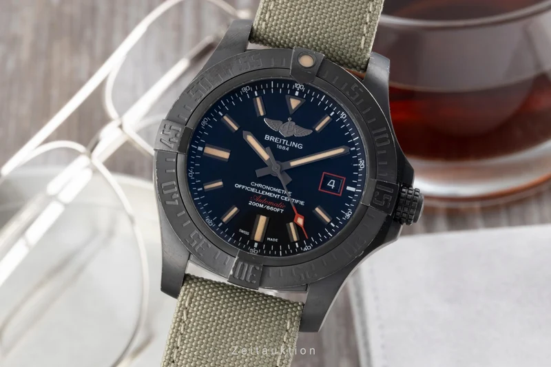 Breitling Avenger Blackbird 44 titanium automatic men's watch V1731110/BD74 [2600201]