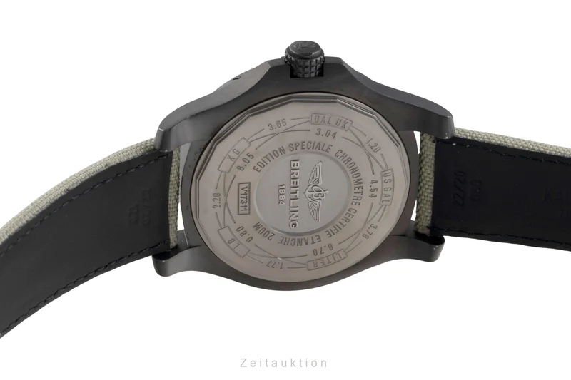 Breitling Avenger Blackbird 44 titanium automatic men's watch V1731110/BD74 [2600201]