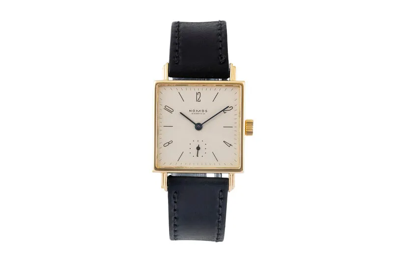 Nomos Tetra 18 ct gold manual winding men's watch Tetra Gold [2600704]