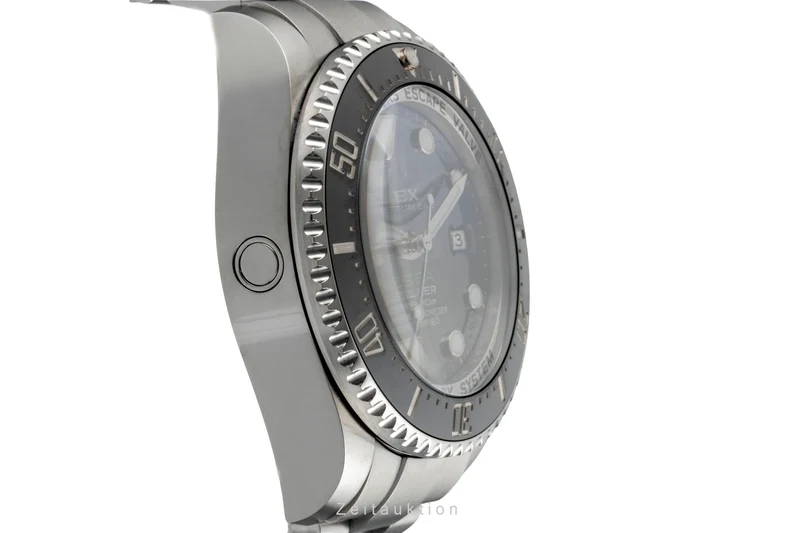 Rolex Sea-Dweller steel / titanium automatic men's watch 116660 [2600914]