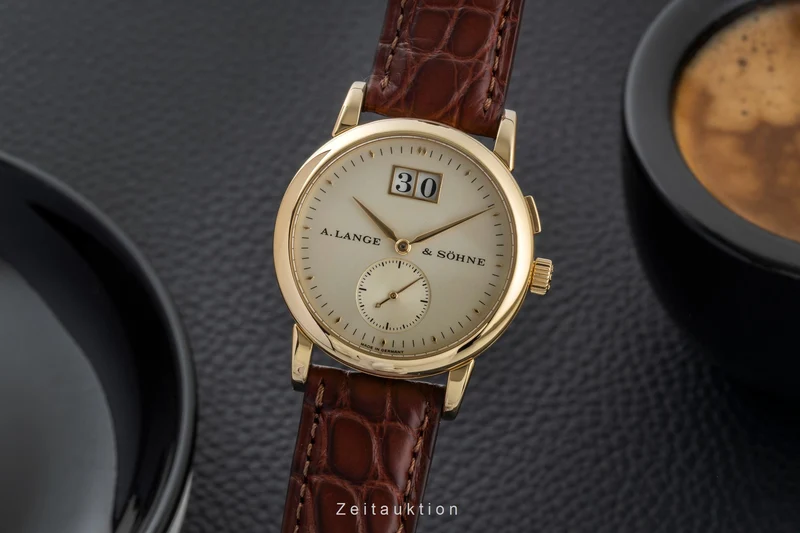 A. Lange & Söhne Saxonia 18 ct gold manual winding men's watch 105.021 [2600472]