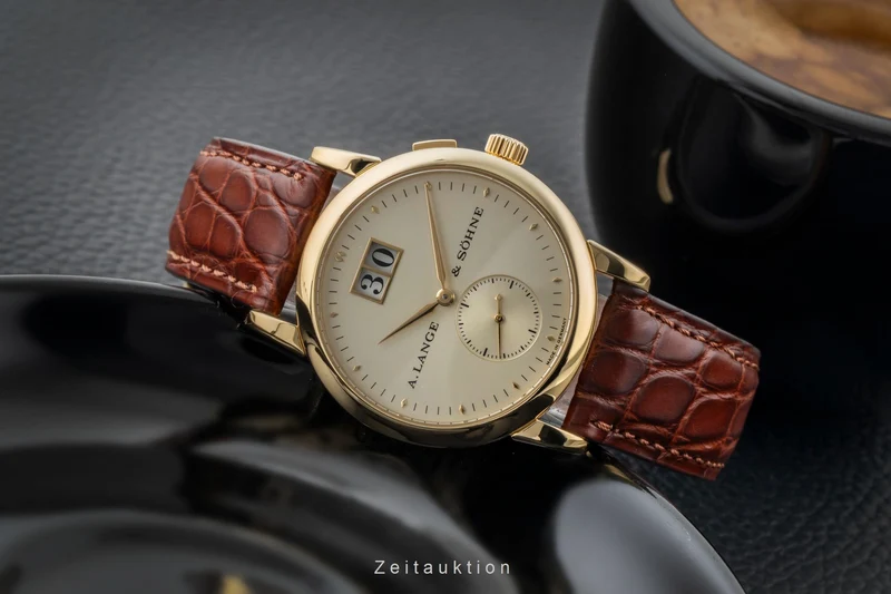 A. Lange & Söhne Saxonia 18 ct gold manual winding men's watch 105.021 [2600472]