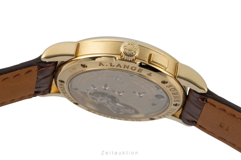 A. Lange & Söhne Saxonia 18 ct gold manual winding men's watch 105.021 [2600472]