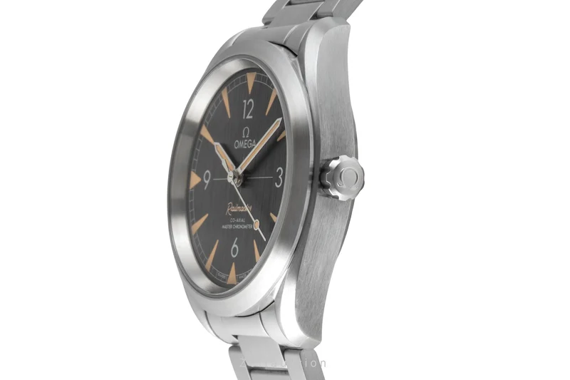 Omega Railmaster steel automatic men's watch 220.10.40.20.01.001 [2600027]