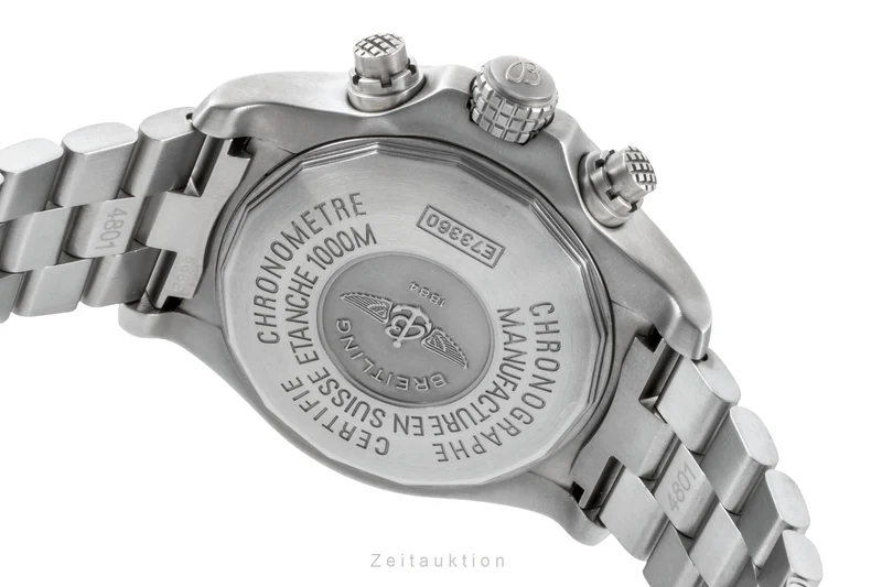 Breitling Avenger chronograph titanium quartz men's watch E73360 [2600500]