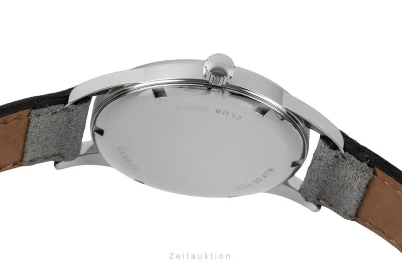 Nomos Club steel manual winding men's watch 725 LP: 1480EUR [2600808]