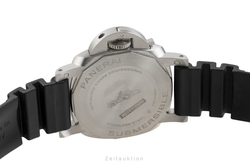 Panerai Submersible steel automatic men's watch PAM01223 LP: 9900EUR [2600430]