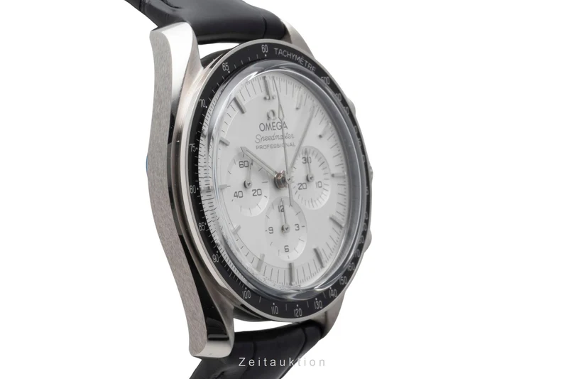 Omega Speedmaster chronograph 18 ct white gold manual winding men's watch 310.63.42.50.02.001 LP: 43000EUR [2600975]