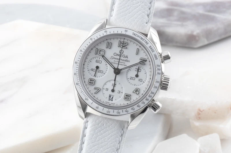 Omega Speedmaster Date chronograph steel automatic women's watch 324.33.38.40.04.001 LP: 5700EUR [2600824]