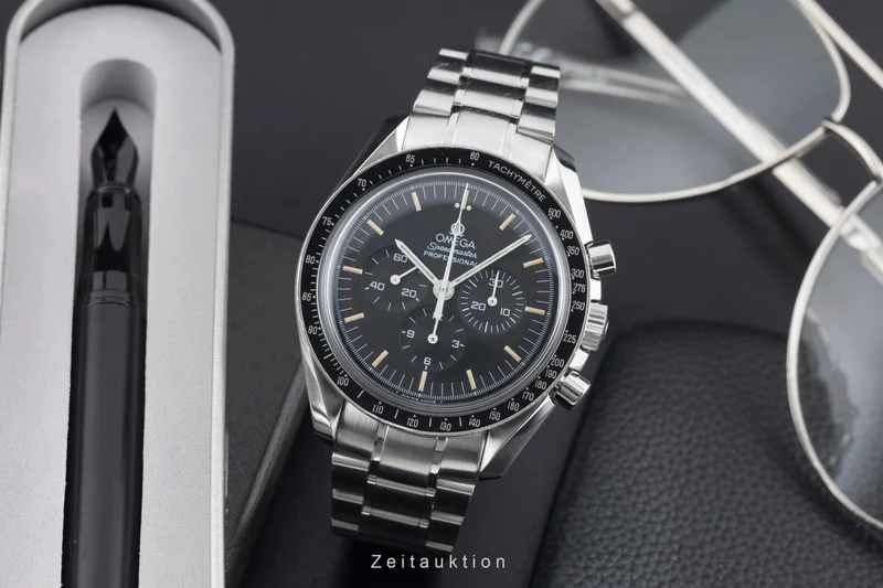 Omega Speedmaster Moonwatch chronograph steel manual winding men's watch 3592.50.00 [2600191]