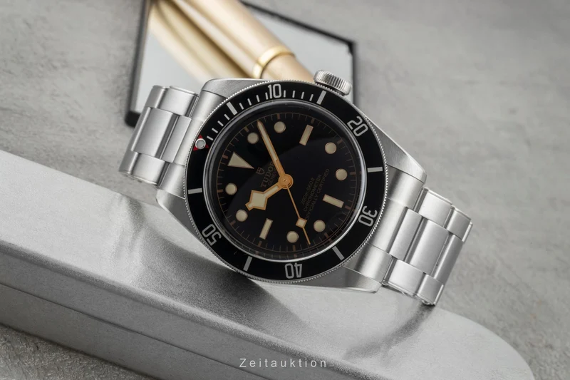 Tudor Black Bay steel automatic men's watch 79230N LP: 4740EUR [2600677]