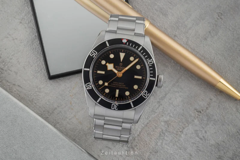 Tudor Black Bay steel automatic men's watch 79230N LP: 4740EUR [2600677]