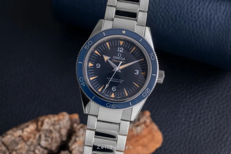 Omega Seamaster titanium automatic men's watch 233.90.41.21.03.001 LP: 7700EUR [2600325]