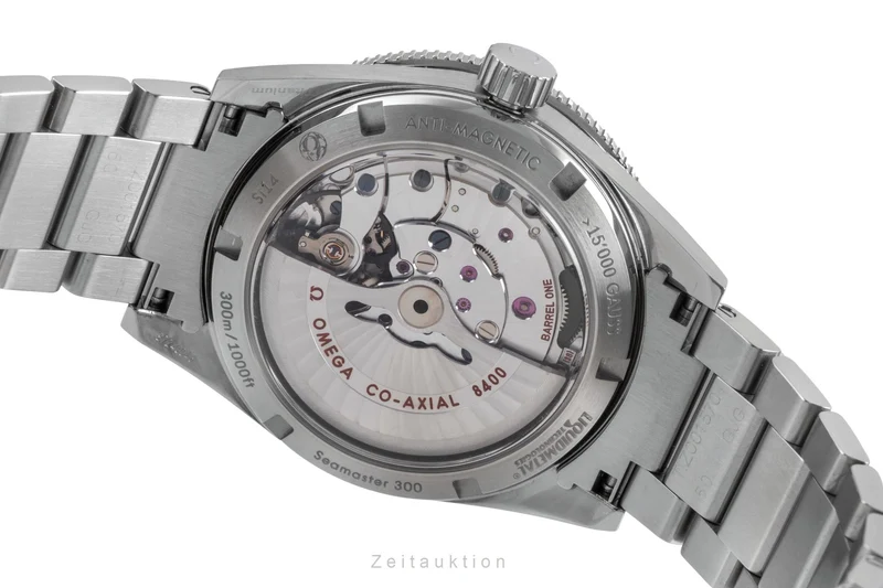Omega Seamaster titanium automatic men's watch 233.90.41.21.03.001 LP: 7700EUR [2600325]