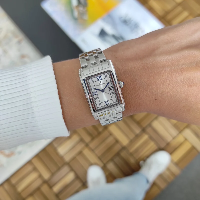 Daniel Klein DK113936-1