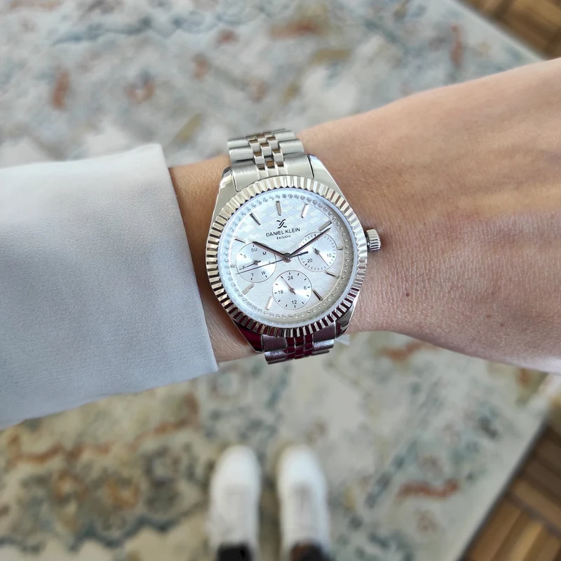 Daniel Klein DK113927-1