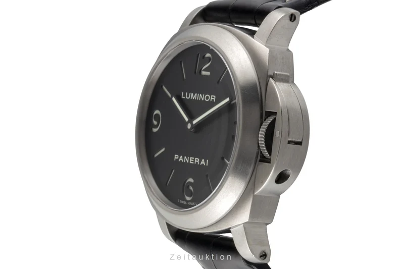 Panerai Luminor titanium manual winding men's watch PAM00176 LP: 5700EUR [2600219]