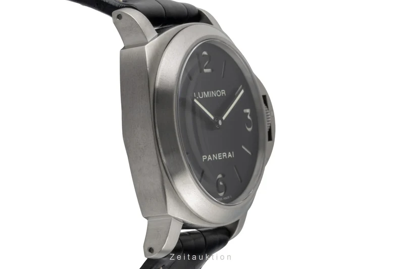 Panerai Luminor titanium manual winding men's watch PAM00176 LP: 5700EUR [2600219]