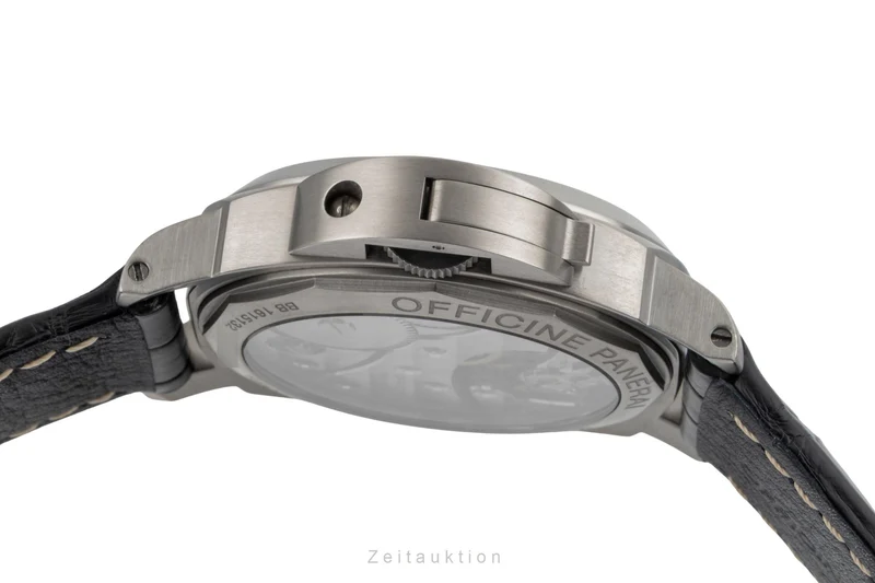 Panerai Luminor titanium manual winding men's watch PAM00176 LP: 5700EUR [2600219]