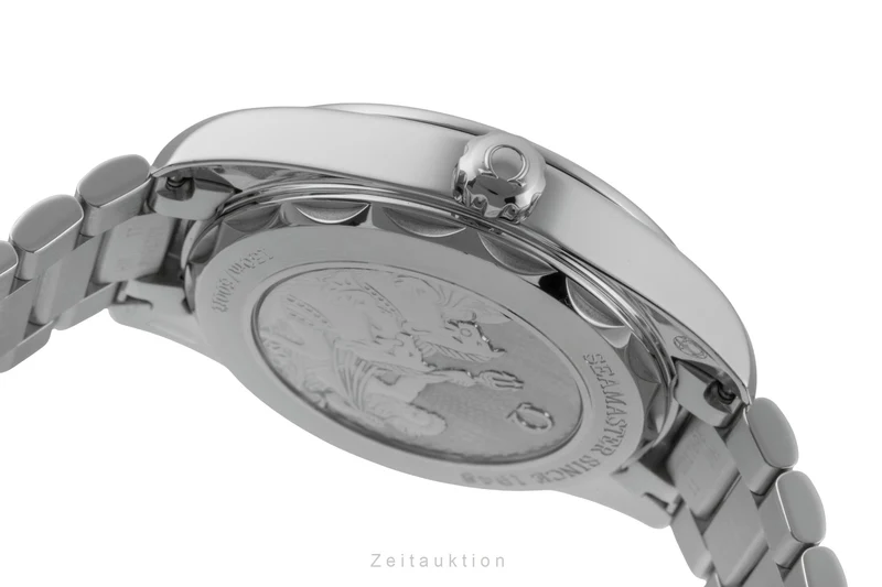 Omega Seamaster steel automatic men's watch 220.10.38.20.03.004 LP: 7600EUR [2600767]