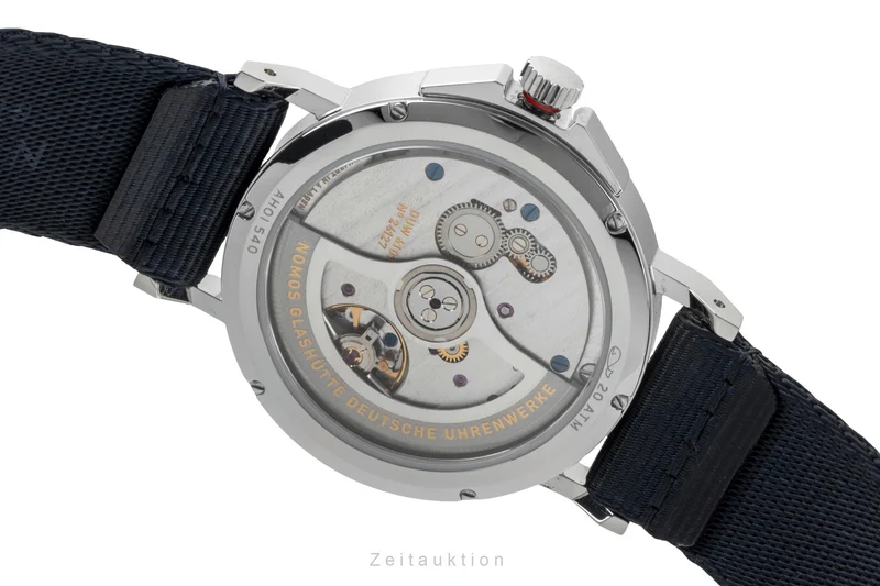 Nomos Ahoi steel automatic men's watch 526 LP: 4020EUR [2600819]