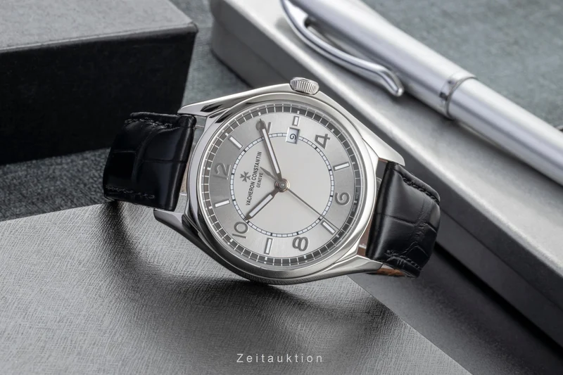 Vacheron & Constantin Fiftysix steel automatic men's watch 4600E/000A-B442 LP: 14200EUR [2600556]
