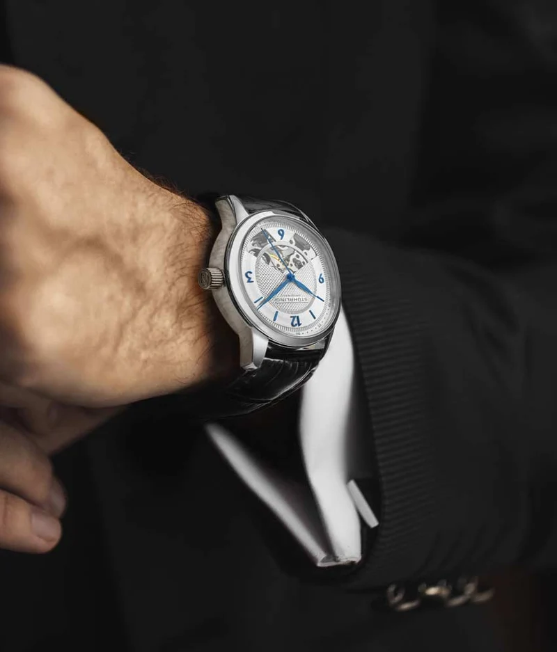 Stührling The Dynamic Hand-Wind 977 Skeleton 40mm