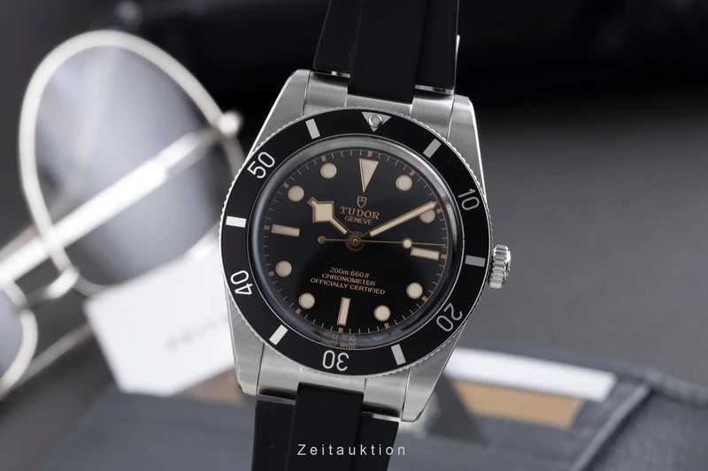 Tudor Black Bay steel automatic men's watch 79000N LP: 3970EUR [2507492]