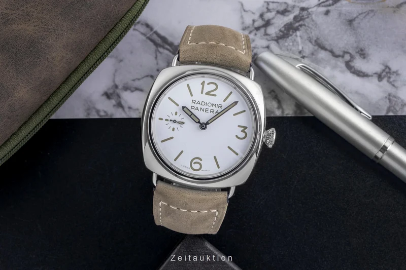 Panerai Radiomir steel manual winding men's watch PAM01384 LP: 5500EUR [2600666]