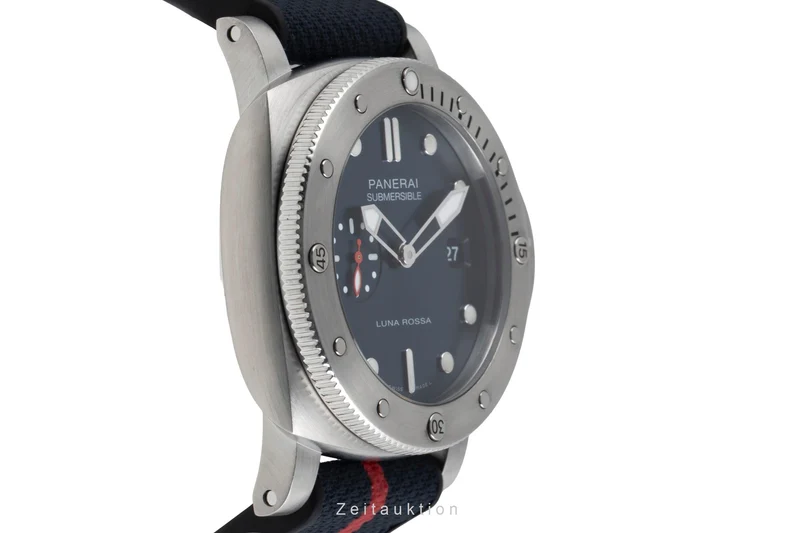 Panerai Submersible steel automatic men's watch PAM01391 LP: 12300EUR [2600561]