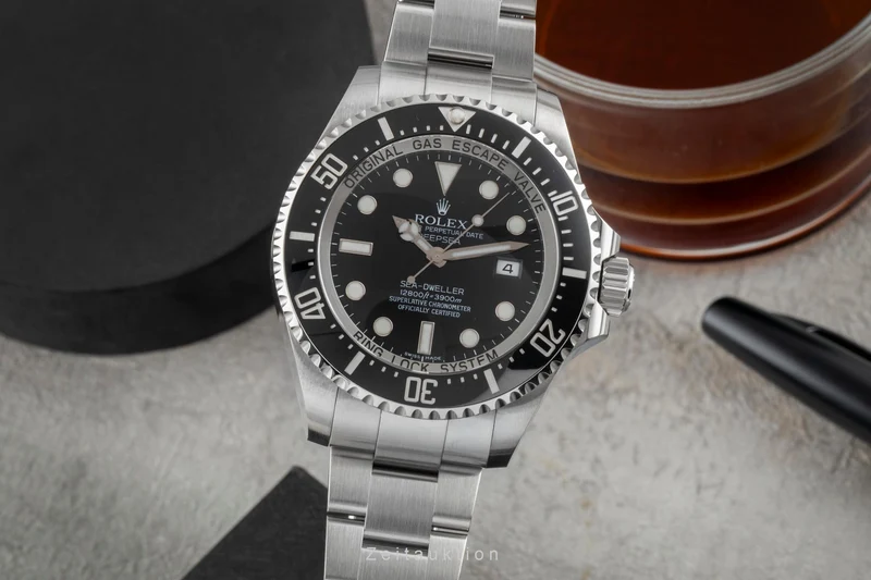 Rolex Sea-Dweller steel automatic men's watch 116660 [2600330]