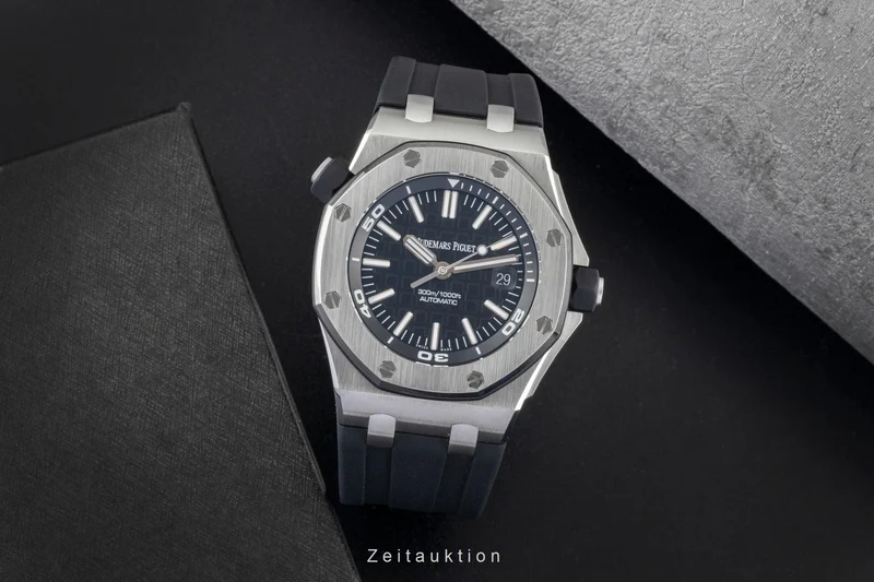Audemars Piguet Royal Oak steel automatic men's watch 15710ST.00.A002CA.01 LP: 25900EUR [2600015]