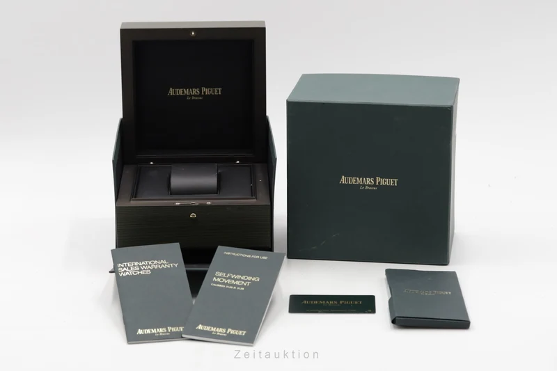 Audemars Piguet Royal Oak steel automatic men's watch 15710ST.00.A002CA.01 LP: 25900EUR [2600015]