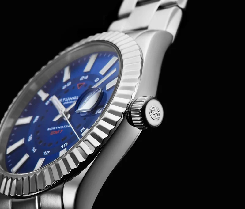 Stührling Northstar 892 GMT Quartz 42mm Classic