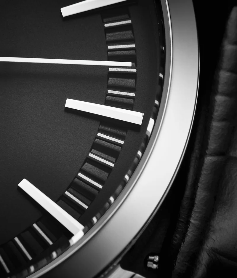 Stührling Ascot 555A Quartz 42mm Classic
