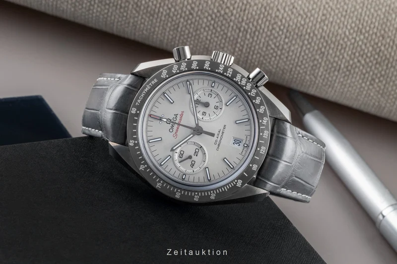 Omega Speedmaster Moonwatch chronograph ceramic automatic men's watch 311.93.44.51.99.001 [2600428]