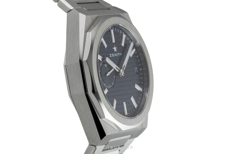 Zenith Defy steel automatic men's watch 03.9300.3620/51.I001 LP: 9100EUR [2600332]