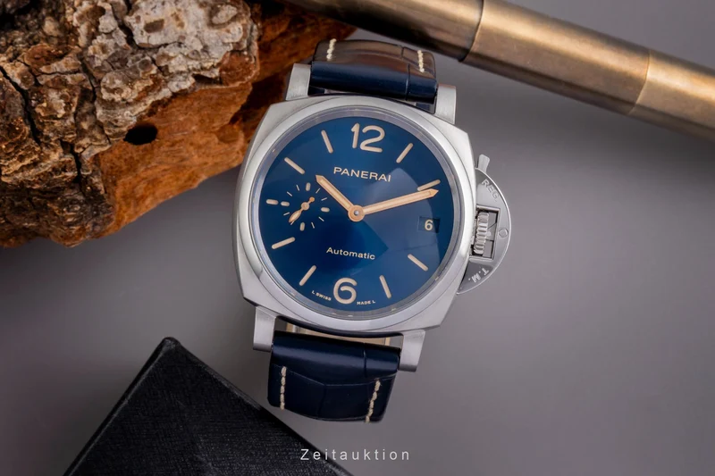 Panerai Luminor titanium automatic men's watch PAM00926 [2507381]