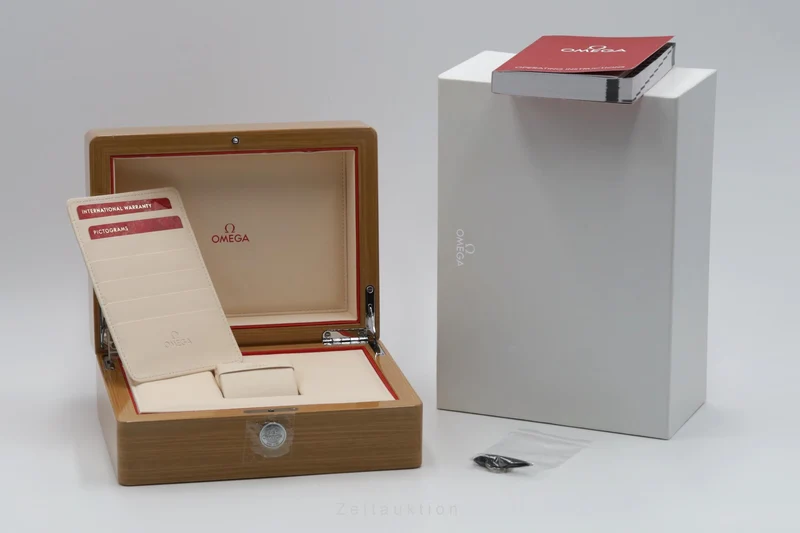 Omega Seamaster chronograph steel automatic men's watch 212.30.44.50.01.001 LP: 9300EUR [2600487]