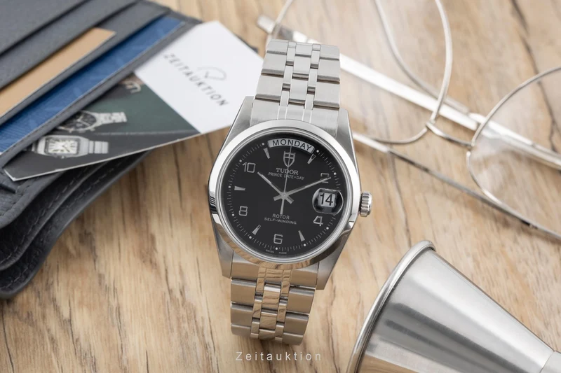 Tudor Date-Day steel automatic men's watch 76200 [2600420]