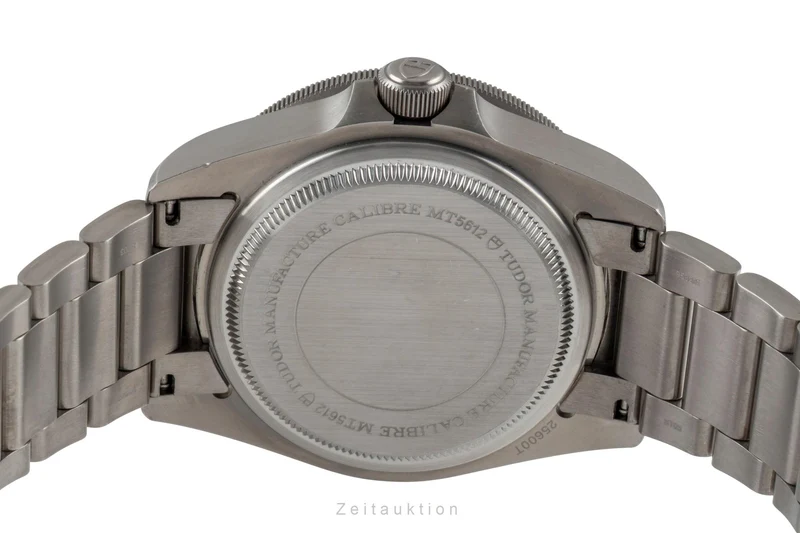 Tudor Pelagos titanium automatic men's watch 25600T LP: 5360EUR [2600309]
