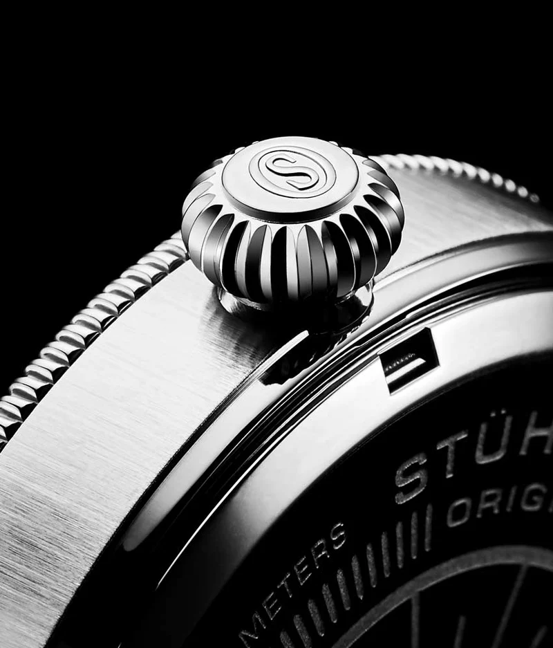 Stührling Zeppelin 656 Quartz 42mm Aviator