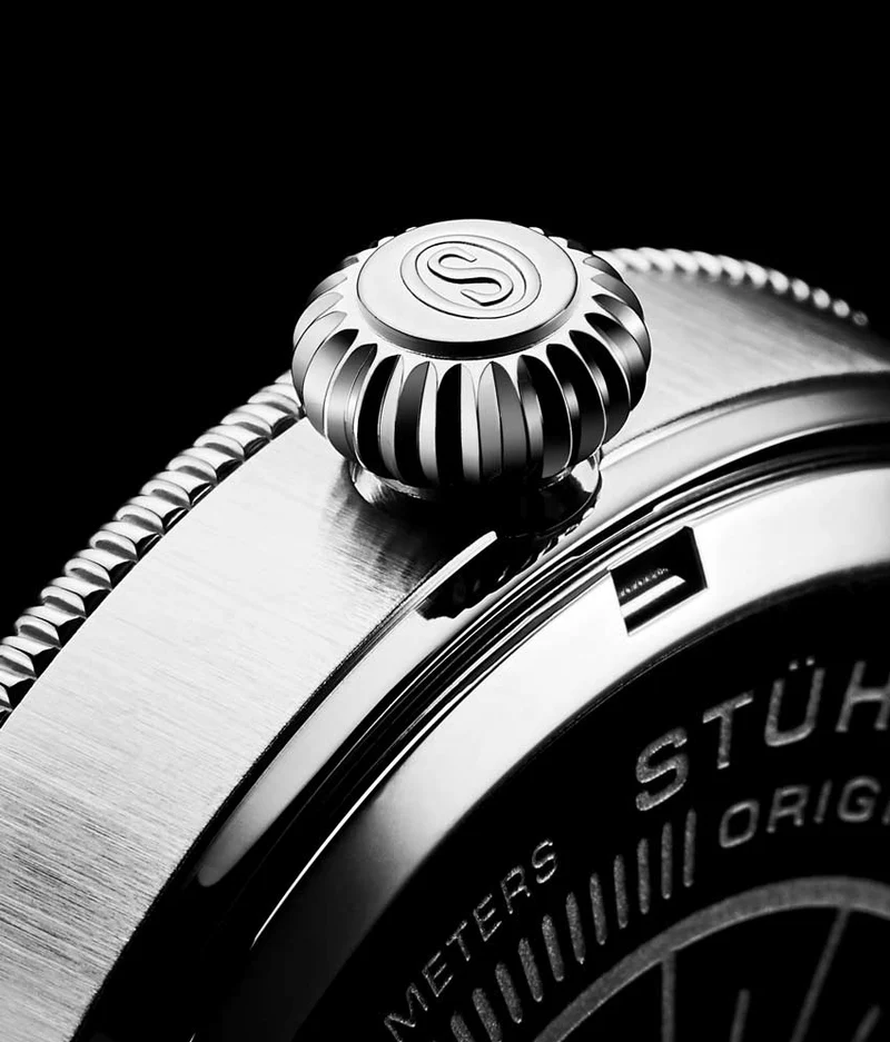 Stührling Zeppelin 656 Quartz 42mm Aviator