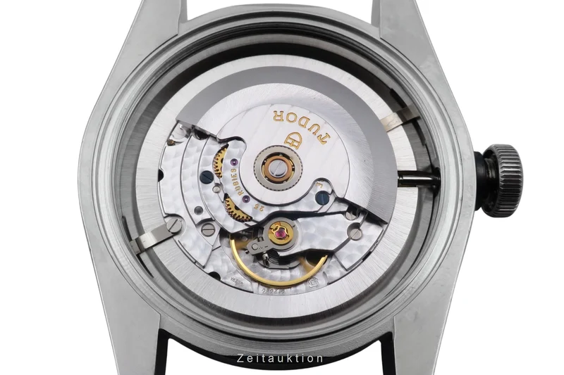 Tudor Black Bay steel automatic men's watch 79220B [2600604]