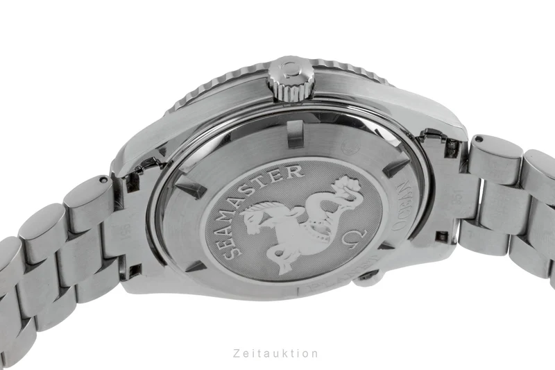 Omega Seamaster steel automatic men's watch 2200.50.00 LP: 9500EUR [2507002]