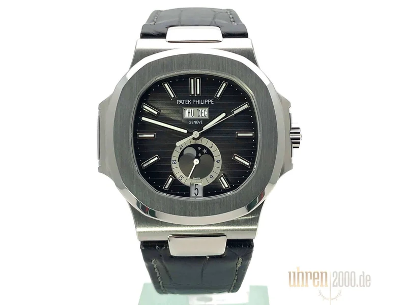 Patek Philippe Nautilus Annual Calendar Mondphase 5726A-001