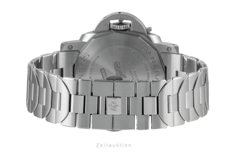 Panerai Submersible steel automatic men's watch PAM02068 LP: 11900EUR [2507476]