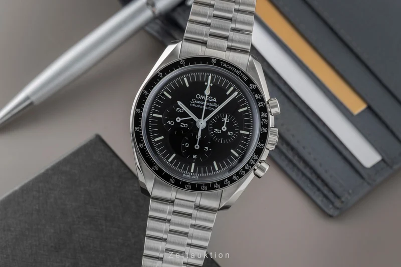 Omega Speedmaster Moonwatch chronograph steel manual winding men's watch 310.30.42.50.01.001 LP: 7600EUR [2600589]