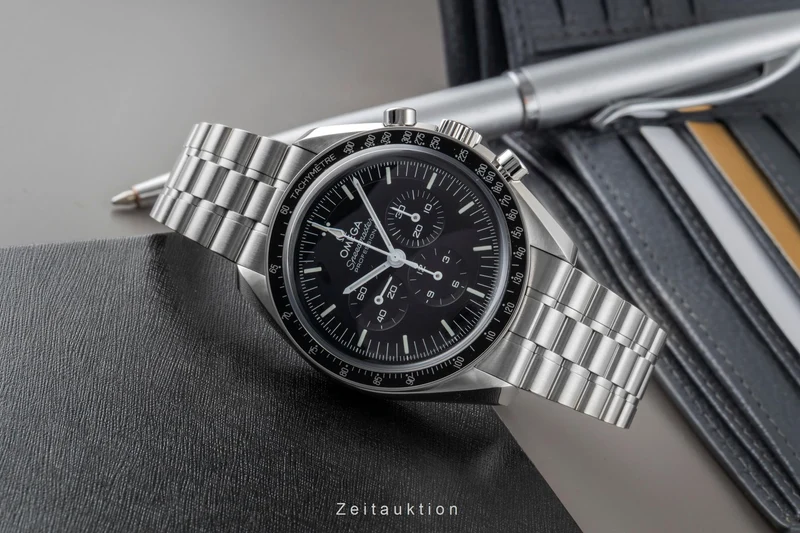 Omega Speedmaster Moonwatch chronograph steel manual winding men's watch 310.30.42.50.01.001 LP: 7600EUR [2600589]